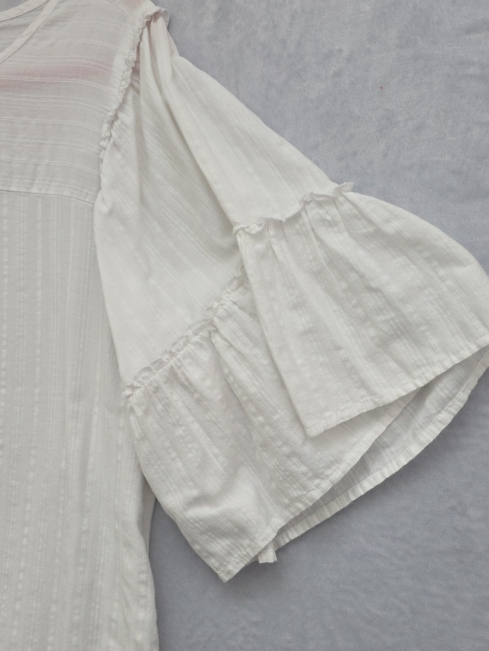 beachlunchlounge White Ruffled Sleeve Blouse - Picture 3 of 11